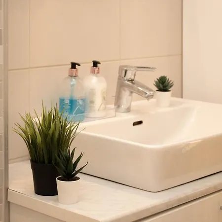 Cozy Special Queen Mary With Parking Apartament Bucureşti