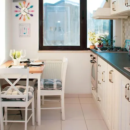 Apartment Cozy Special Queen Mary With Parking Bucharest